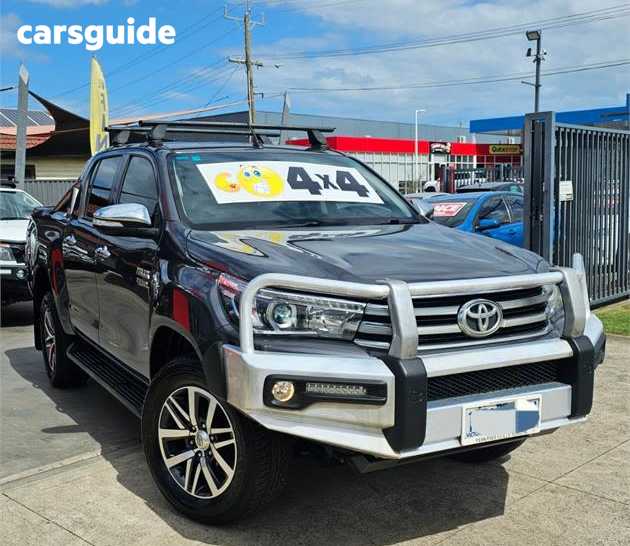 Grey 2015 Toyota Hilux Dual Cab Utility Sr5 (4X4)