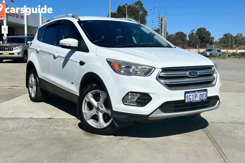 White 2017 Ford Escape SUV TREND 4X4