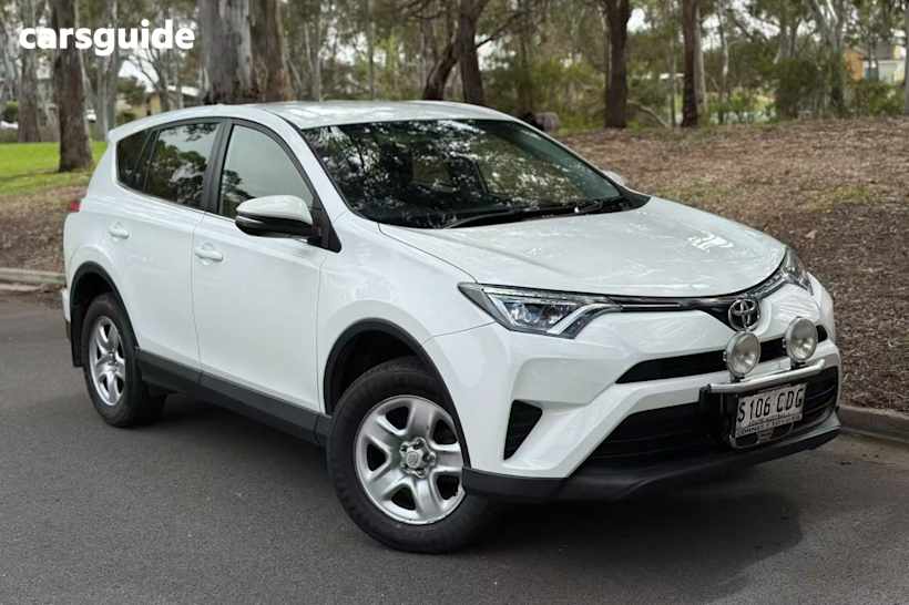 White 2016 Toyota RAV4 Wagon Gx (4X4)