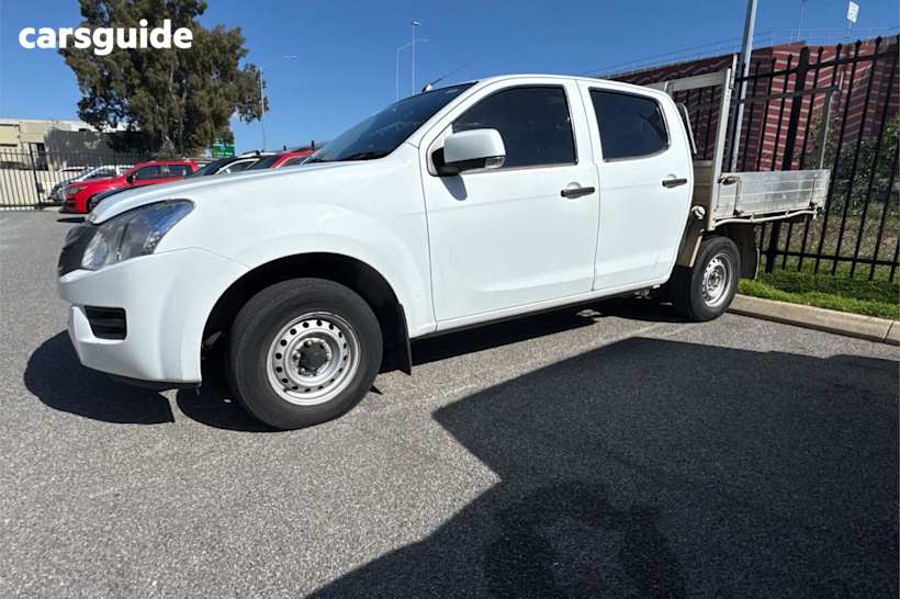 White 2015 Isuzu D-MAX Ute Tray SX R