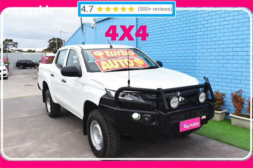 White 2021 Mitsubishi Triton Double Cab Pick Up Glx (4X4)