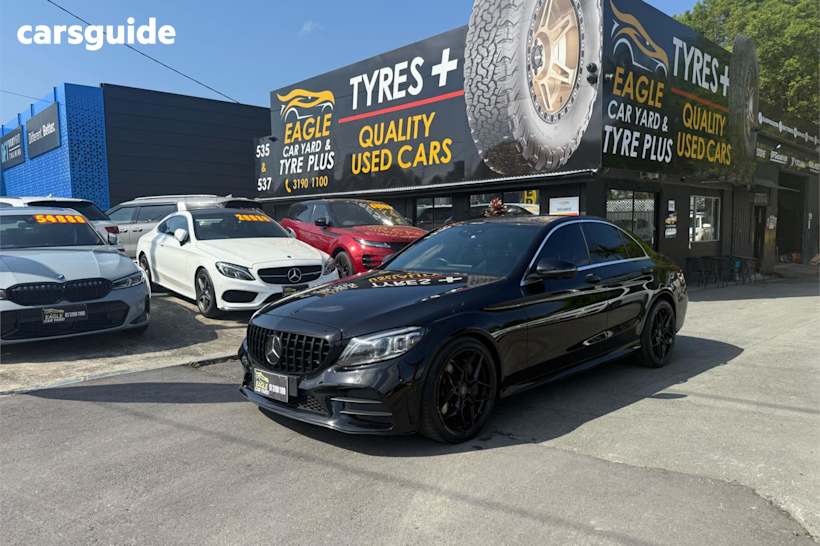 Black 2018 Mercedes-Benz C300 Sedan