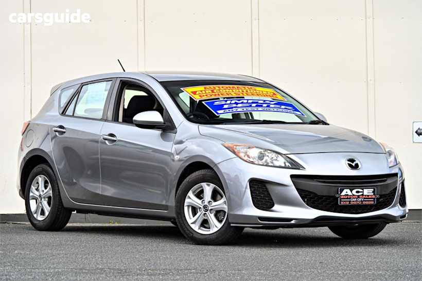 Silver 2013 Mazda Mazda3 Hatch NEO F