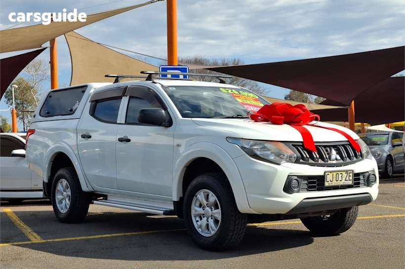 White 2016 Mitsubishi Triton Dual Cab Utility Gls (4X4)