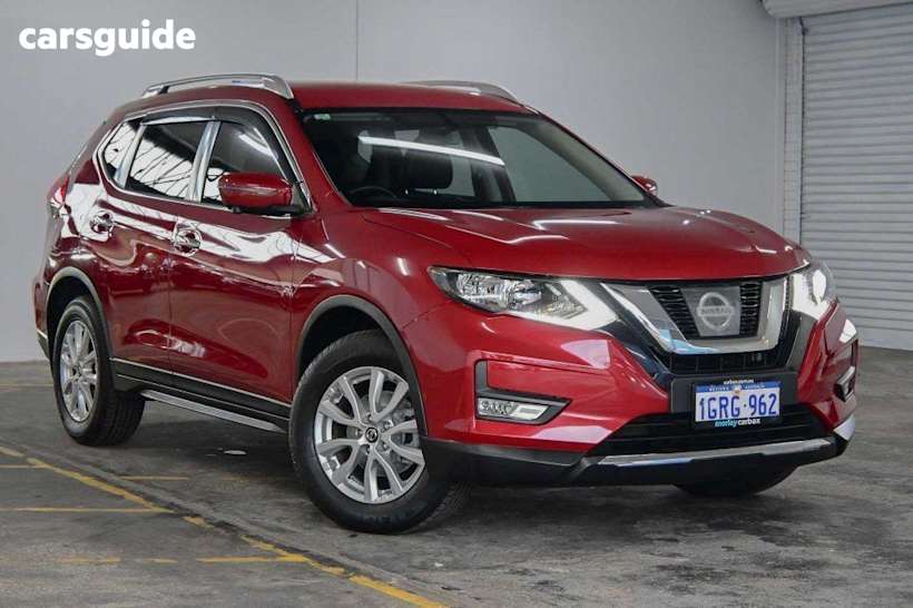 Red 2018 Nissan X-Trail SUV ST-L