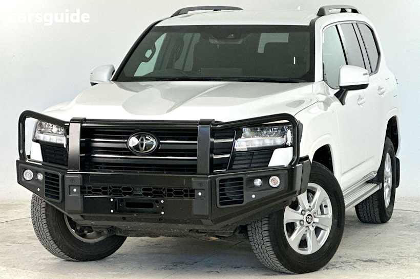 White 2023 Toyota Landcruiser SUV GXL 4X4