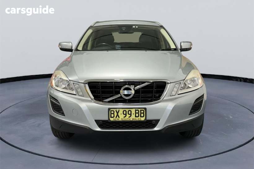 Silver 2013 Volvo XC60 SUV T5 F
