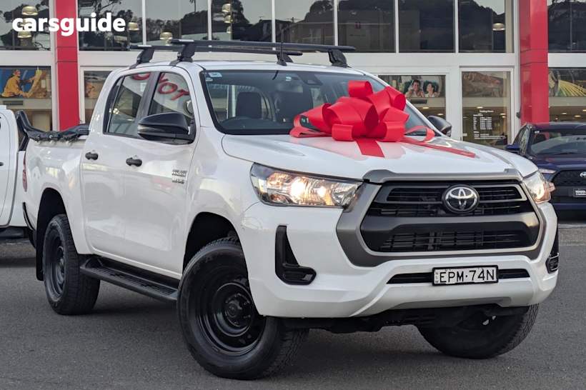 White 2021 Toyota Hilux Ute Tray SR HI-RIDER R
