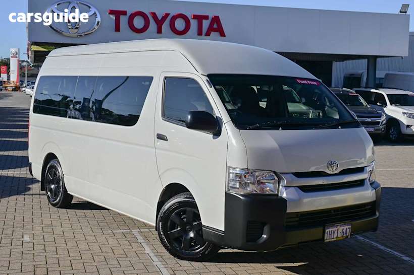 White 2018 Toyota HiAce OtherCar COMMUTER R