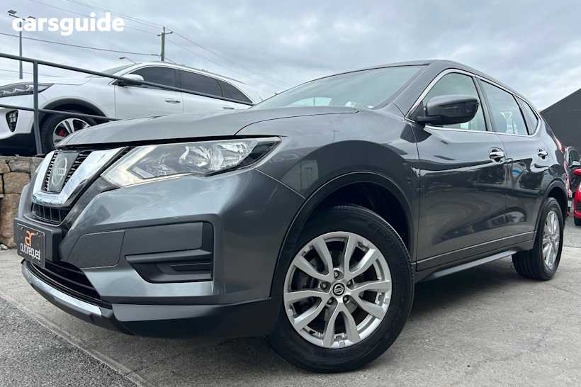 Grey 2019 Nissan X-Trail SUV ST 4X4