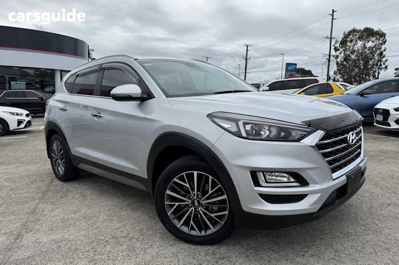 Silver 2020 Hyundai Tucson SUV ELITE 4X4