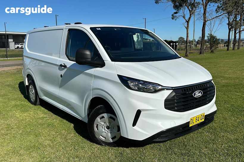 White 2025 Ford Transit Custom Van Trend (Swb)