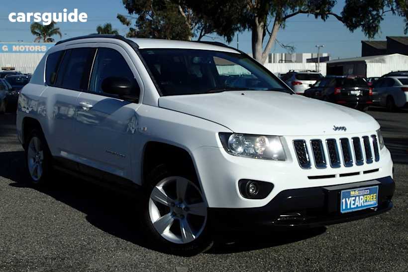White 2016 Jeep Compass Wagon Sport (4X2)