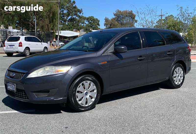 Grey 2009 Ford Mondeo SUV LX F