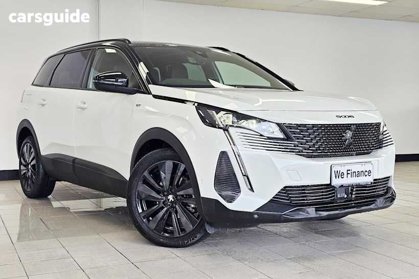 White 2022 Peugeot 5008 SUV GT SPORT F