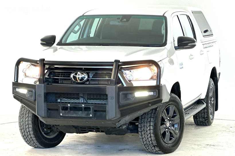 White 2023 Toyota Hilux Ute Tray SR 4X4