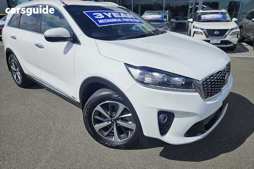 White 2018 Kia Sorento SUV SLI 4X4