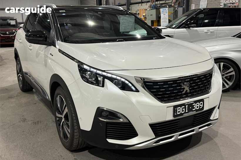 White 2019 Peugeot 3008 Hatch GT LINE F