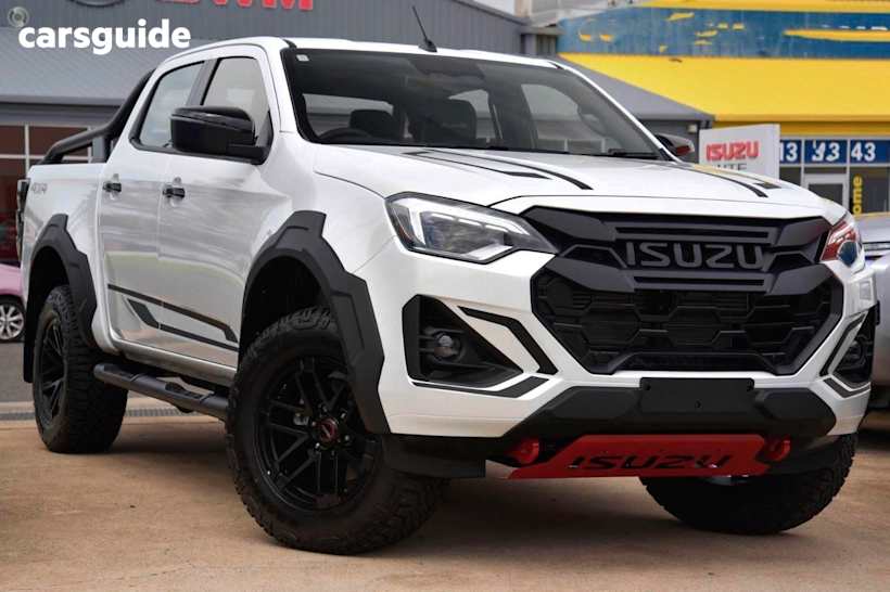 White 2025 Isuzu D-MAX Ute Tray BLADE 4X4