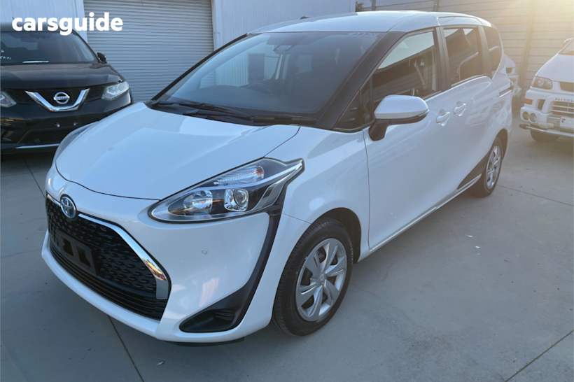 White 2020 Toyota Sienta SUV HYBRID