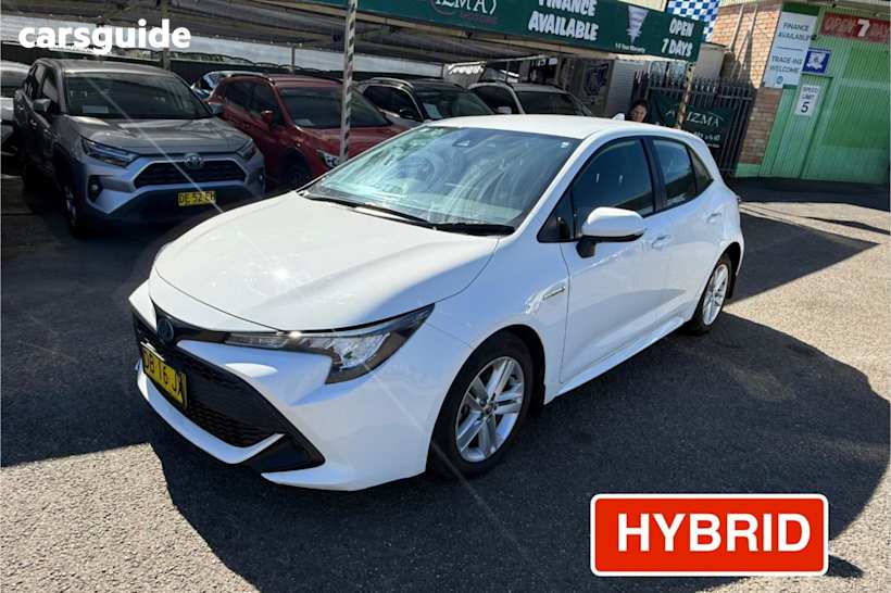 White 2021 Toyota Corolla Hatchback Ascent Sport Hybrid