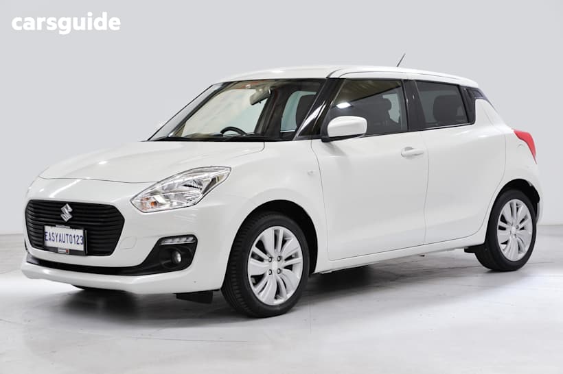 White 2018 Suzuki Swift Hatchback Gl Navigator