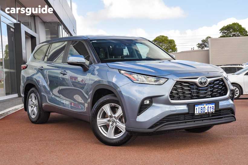 Blue 2023 Toyota Kluger SUV GX F