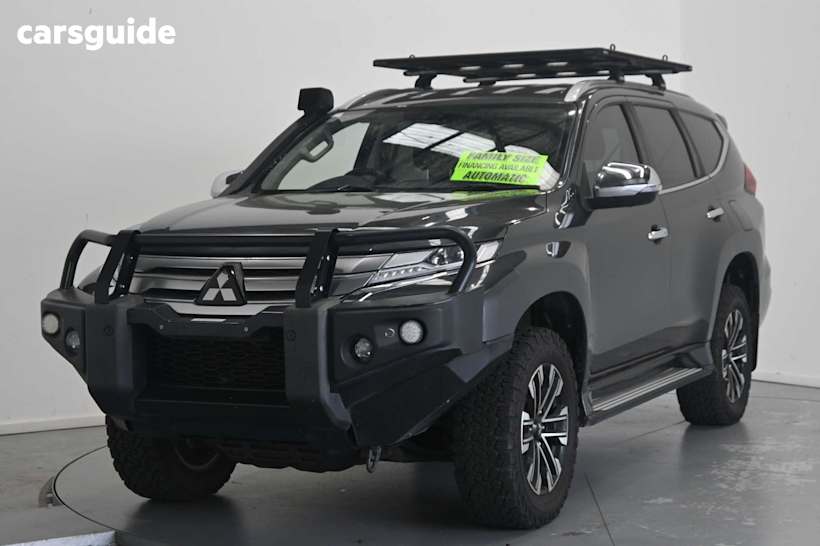 Grey 2020 Mitsubishi Pajero Sport SUV EXCEED 4X4