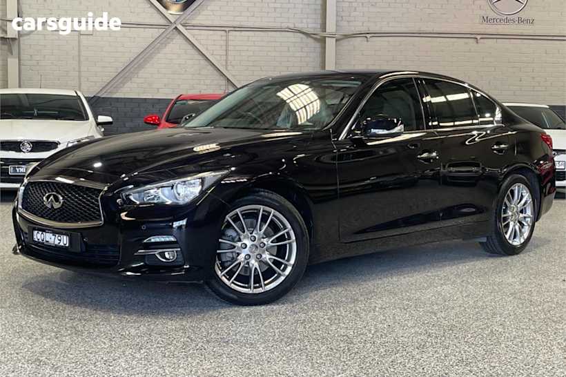 Black 2013 Infiniti Q50 Sedan GT R