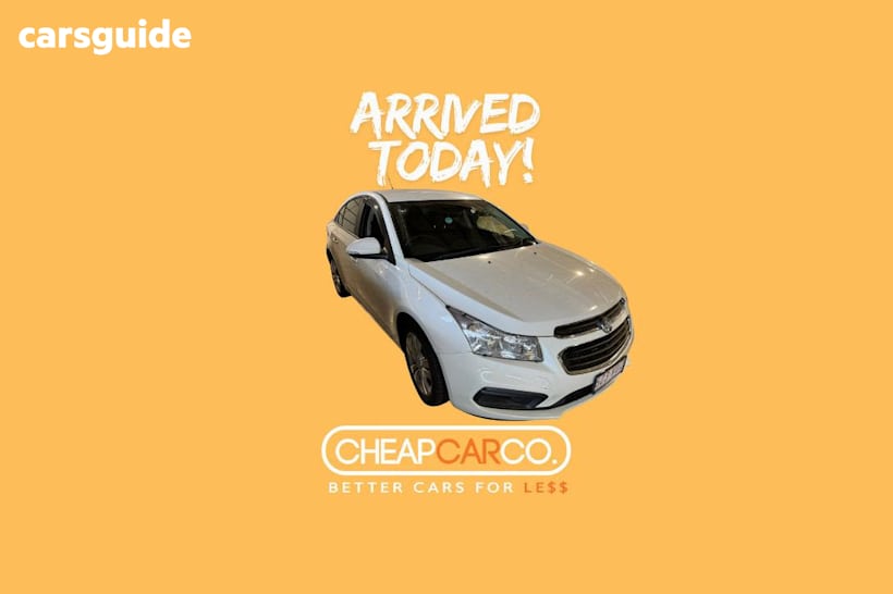 White 2015 Holden Cruze Sedan Equipe