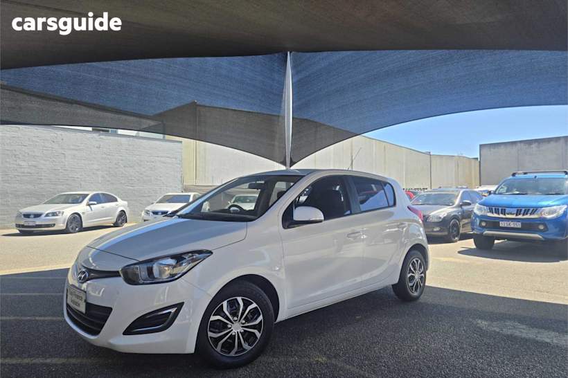 White 2013 Hyundai I20 Hatch ACTIVE F