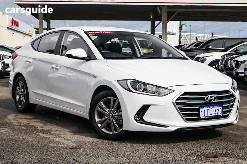 White 2016 Hyundai Elantra Sedan Active 2.0 Mpi