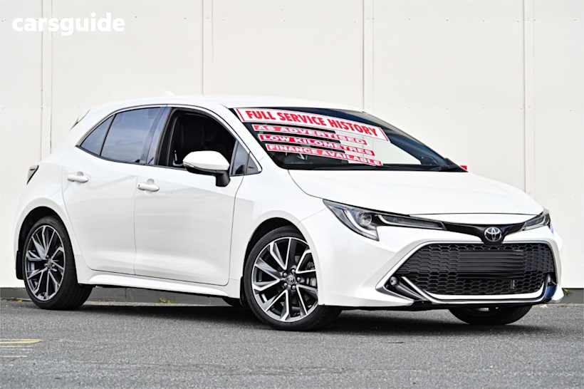 White 2019 Toyota Corolla Hatch ZR F