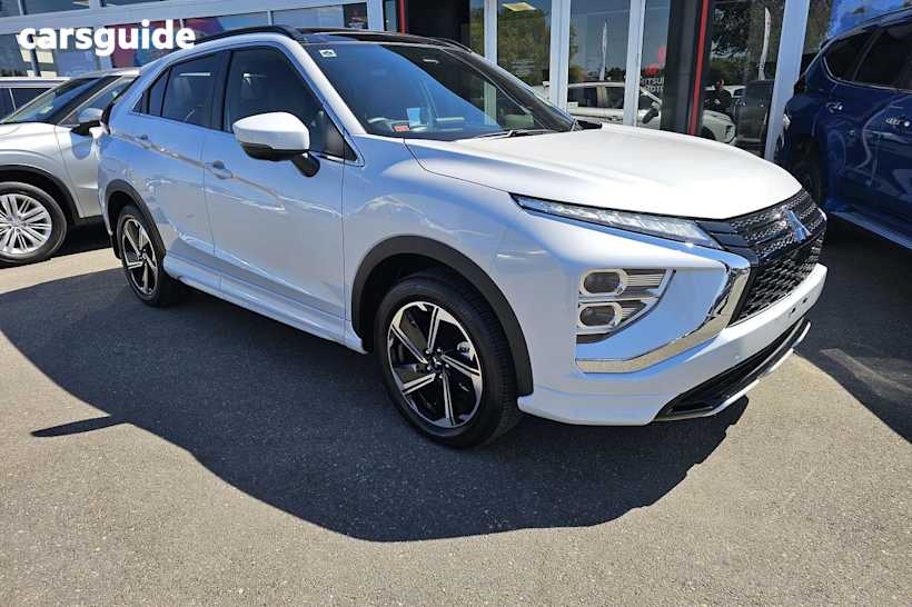 White 2023 Mitsubishi Eclipse Cross Wagon Exceed Phev (Awd)