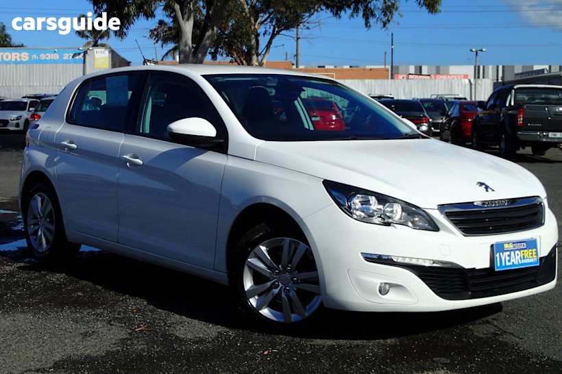 White 2015 Peugeot 308 Hatchback Access