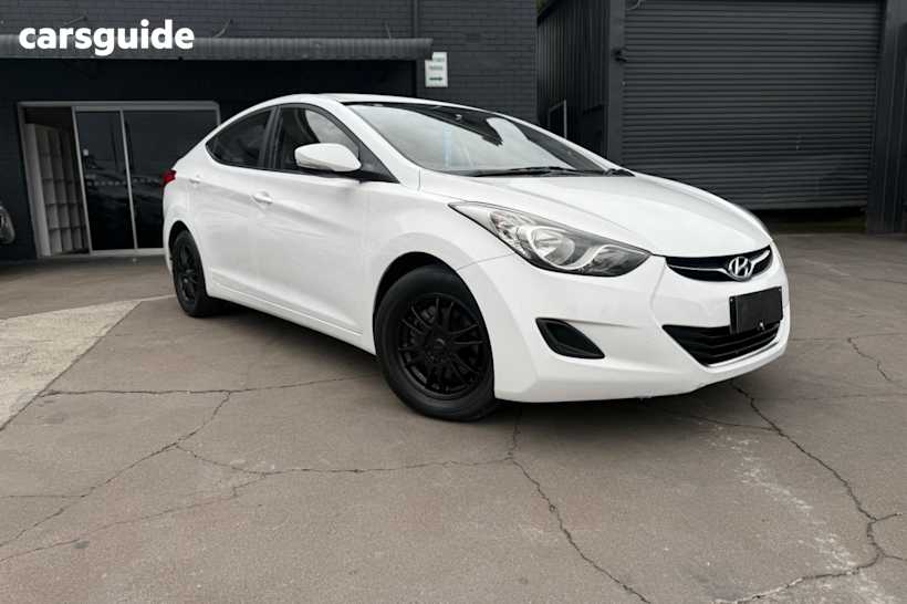 White 2012 Hyundai Elantra Sedan Active