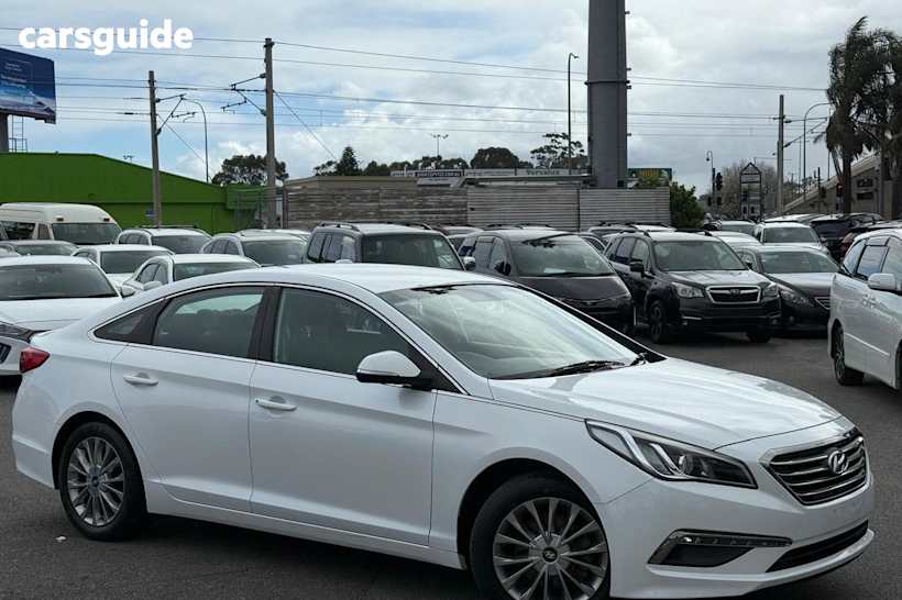 White 2016 Hyundai Sonata Sedan ACTIVE F