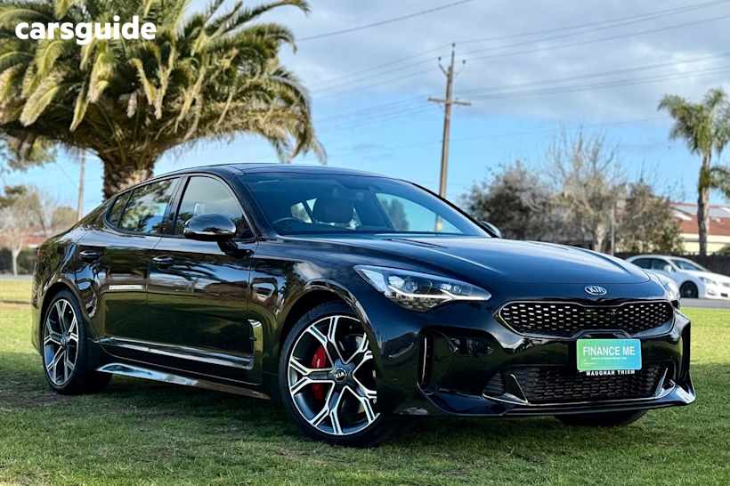 Black 2018 Kia Stinger Sedan GT R