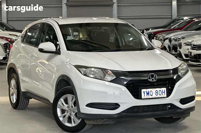 White 2018 Honda HR-V SUV VTI F