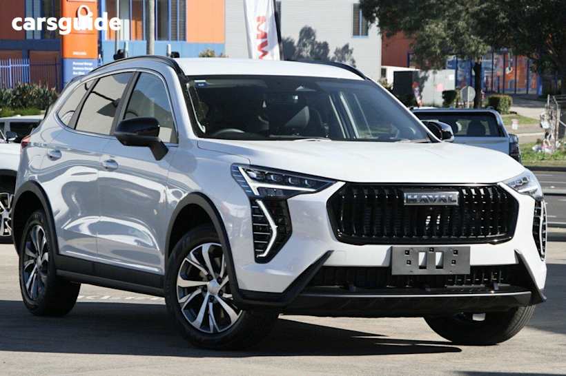 White 2025 GWM Haval Jolion SUV LUX F