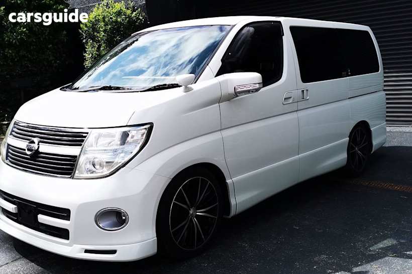 White 2009 Nissan Elgrand OtherCar HIGHWAY STAR