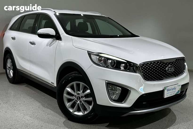White 2016 Kia Sorento SUV SI 4X4