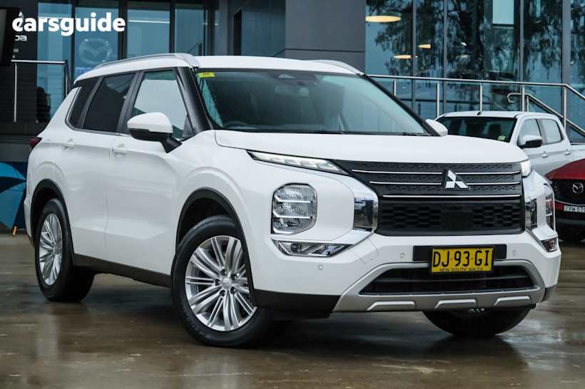 2023 Mitsubishi Outlander SUV LS BLACK EDITION F