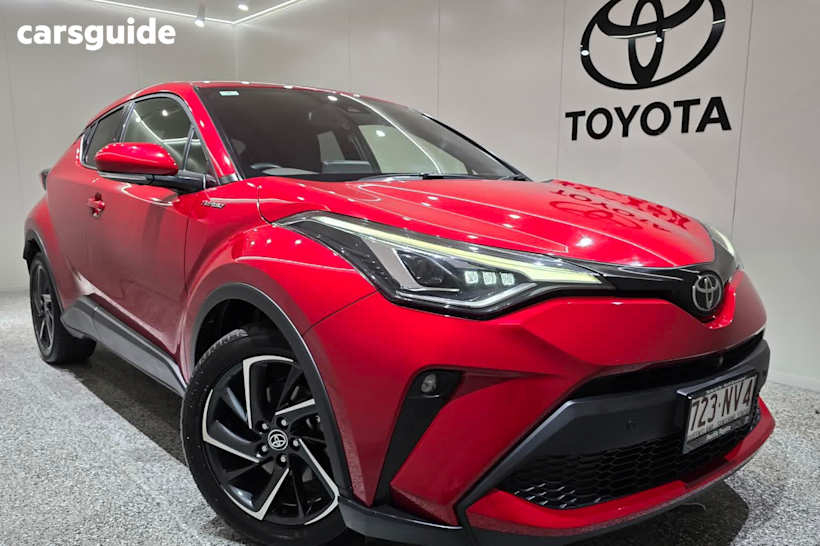 Red 2022 Toyota C-HR SUV KOBA F
