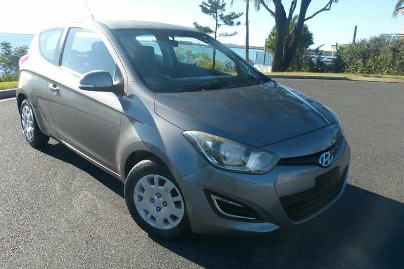 Grey 2013 Hyundai I20 Hatchback Active