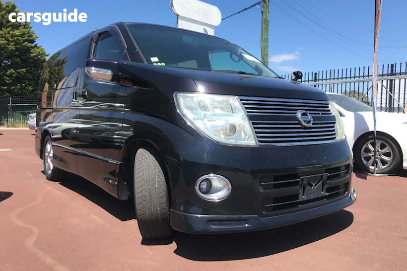 Black 2007 Nissan Elgrand Wagon