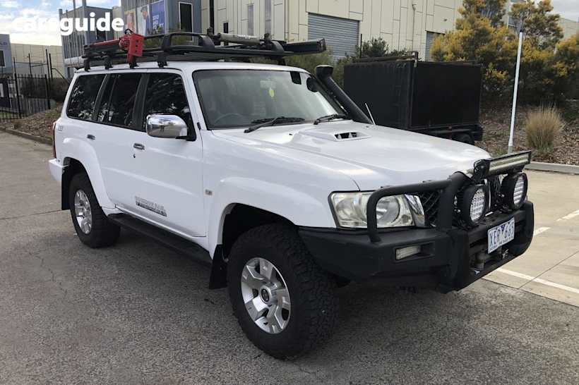 White 2008 Nissan Patrol SUV ST3-0L