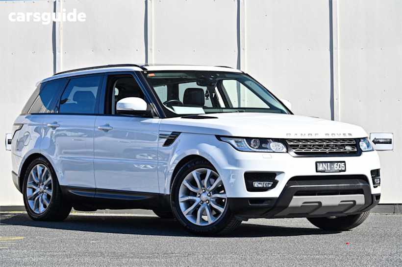 White 2017 Land Rover Range Rover Sport SUV TDV6 SE 4X4