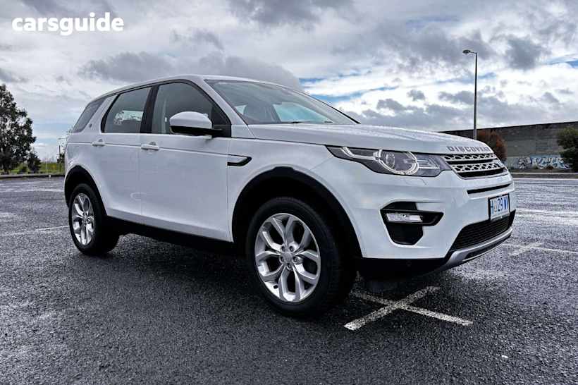 White 2017 Land Rover Discovery Sport SUV TD4 180 HSE 4X4