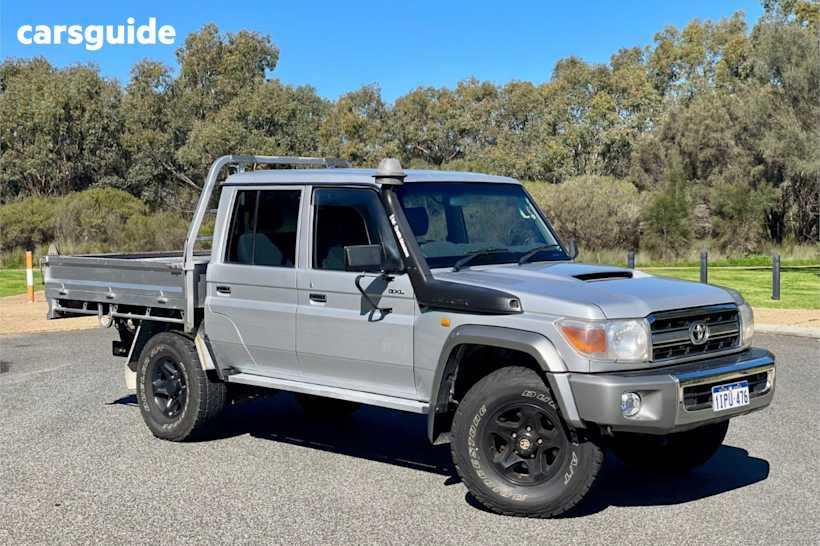 Silver 2014 Toyota Landcruiser Double Cab Chassis Gxl (4X4)